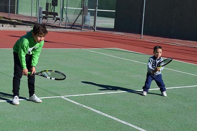 escuela tenis y padel guadalajara